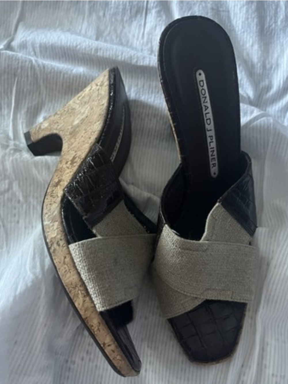Donald J. Pliner Beige Crossband Cork Wedge Mules Size 9